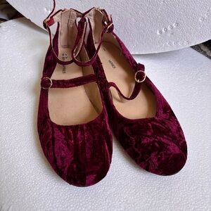 Women's Burgundy Velvet Mary Jane Flats